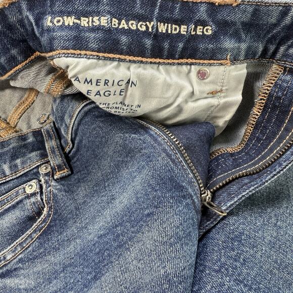 American Eagle Stretch Low Rise Baggy Wide Leg Jeans Raw Hem Size 8 Short Grunge - Picture 5 of 9